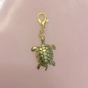 Sea Turtle Tortoise New Goldtone Clip On Bracelet Charm